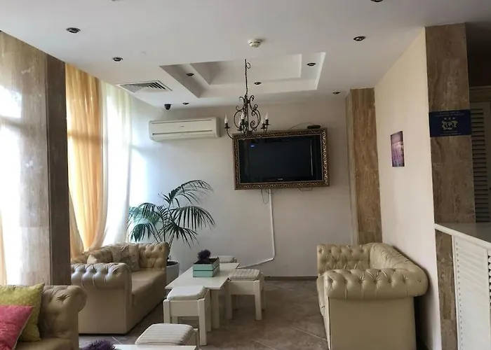 Spacious, 1 Bed Apt, Dawn Park Appartamento Sunny Beach